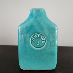 Teal crackle glass 'vintage' table decor